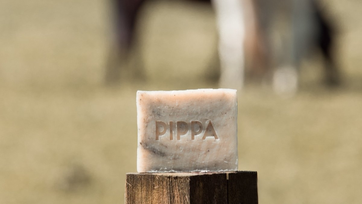 Shampoo zomereczeem paarden - PIPPA Equestrian Soap